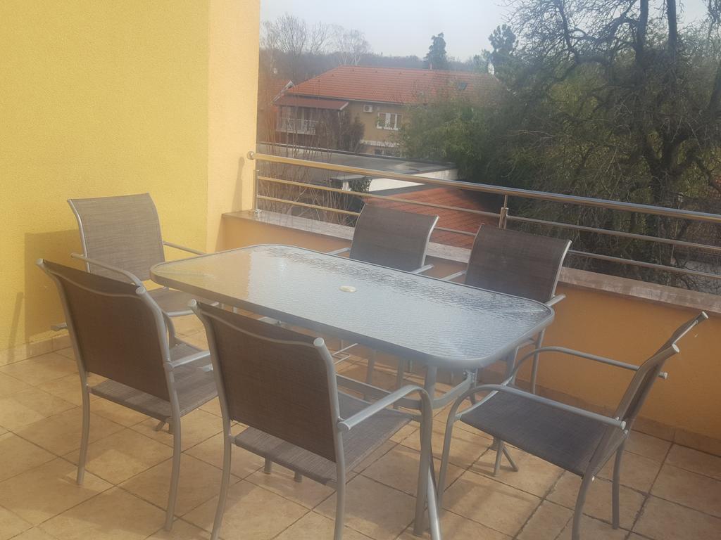 Apartman Maksimir Lux Zagreb-145M2 エクステリア 写真