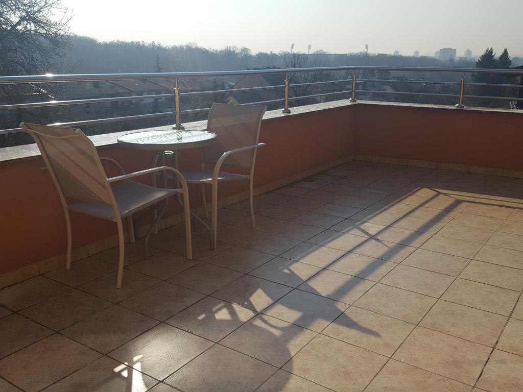 Apartman Maksimir Lux Zagreb-145M2 エクステリア 写真