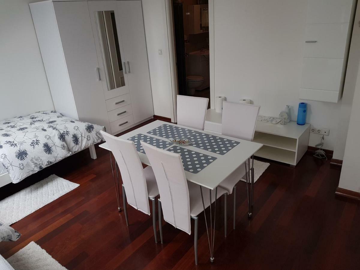 Apartman Maksimir Lux Zagreb-145M2アパートメント エクステリア 写真