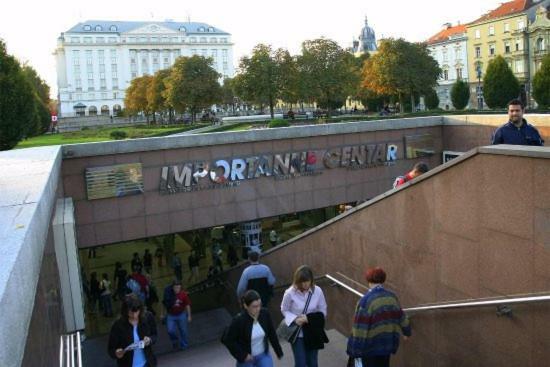 Apartman Maksimir Lux Zagreb-145M2 エクステリア 写真